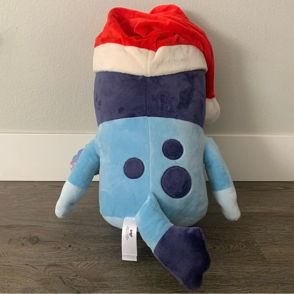Animal Adventure‎ Bluey with Santa Hat 20
